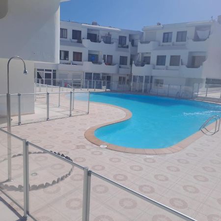 Ocean Sunrise Apartamento Costa De Antigua Exterior foto