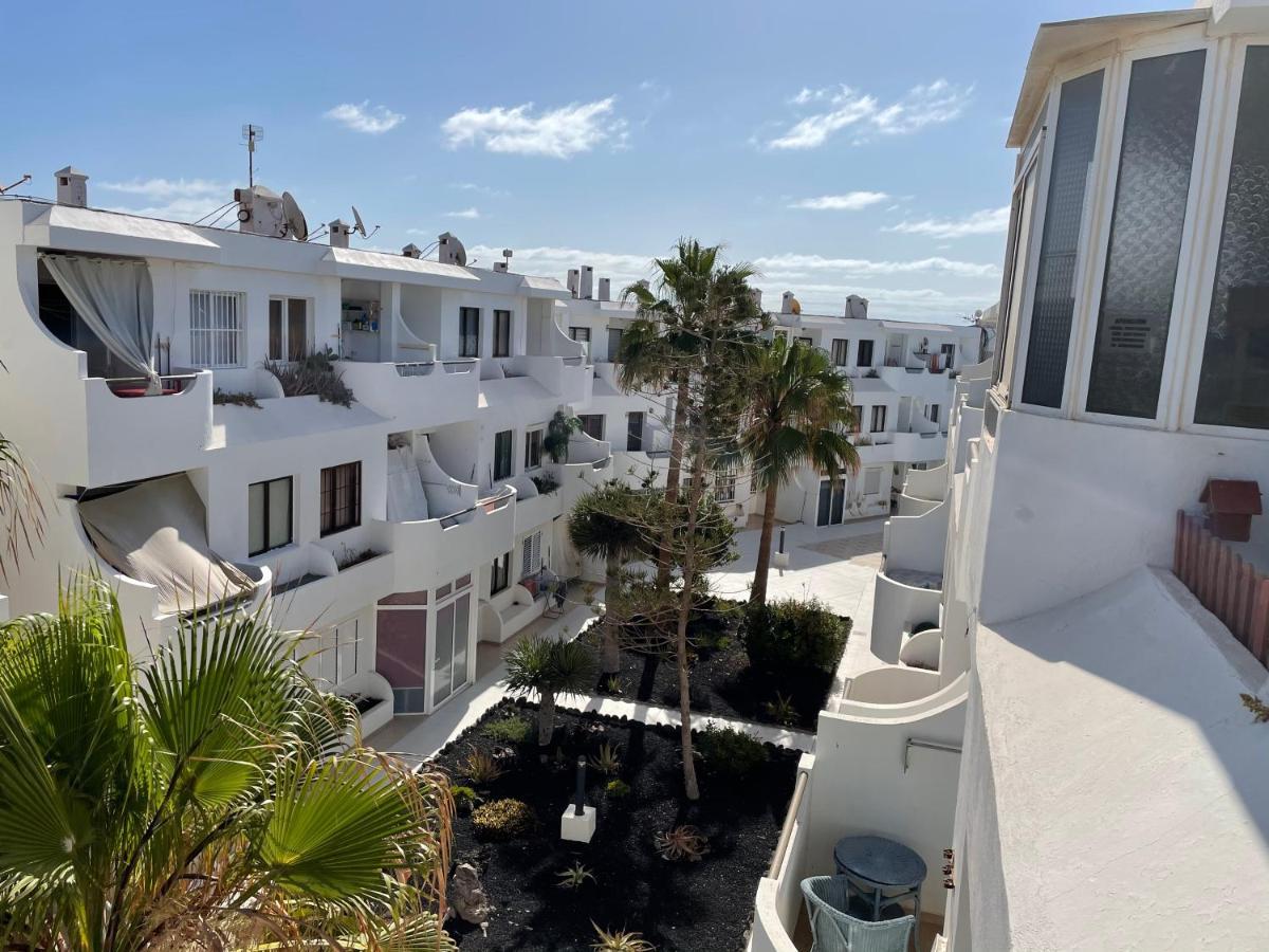 Ocean Sunrise Apartamento Costa De Antigua Exterior foto