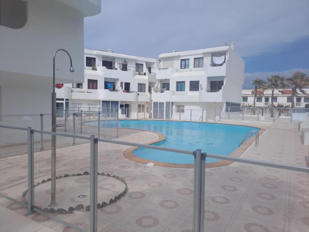 Ocean Sunrise Apartamento Costa De Antigua Exterior foto